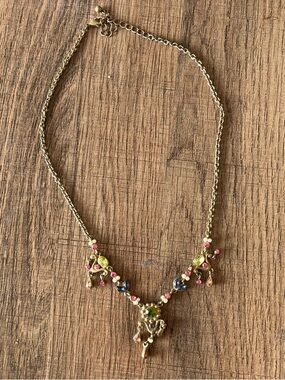 Vintage Avon Gold Tone Multicolor Glass Victorian Styled Necklace
